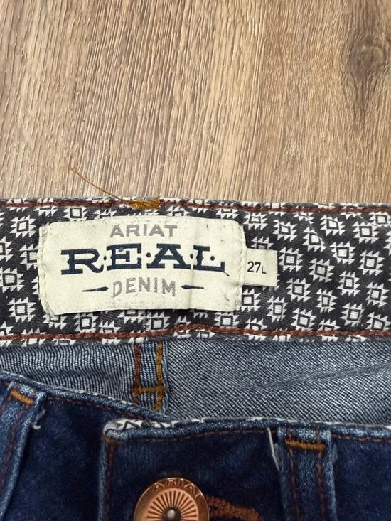 Ariat Women's R.E.A.L. Perfect Rise Yrises Flare Jeans - Picture 2 of 5